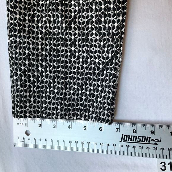 Amanda + Chelsea Women Slim Leg Formal Pants size 10,Black White Geometric Print - Picture 6 of 11